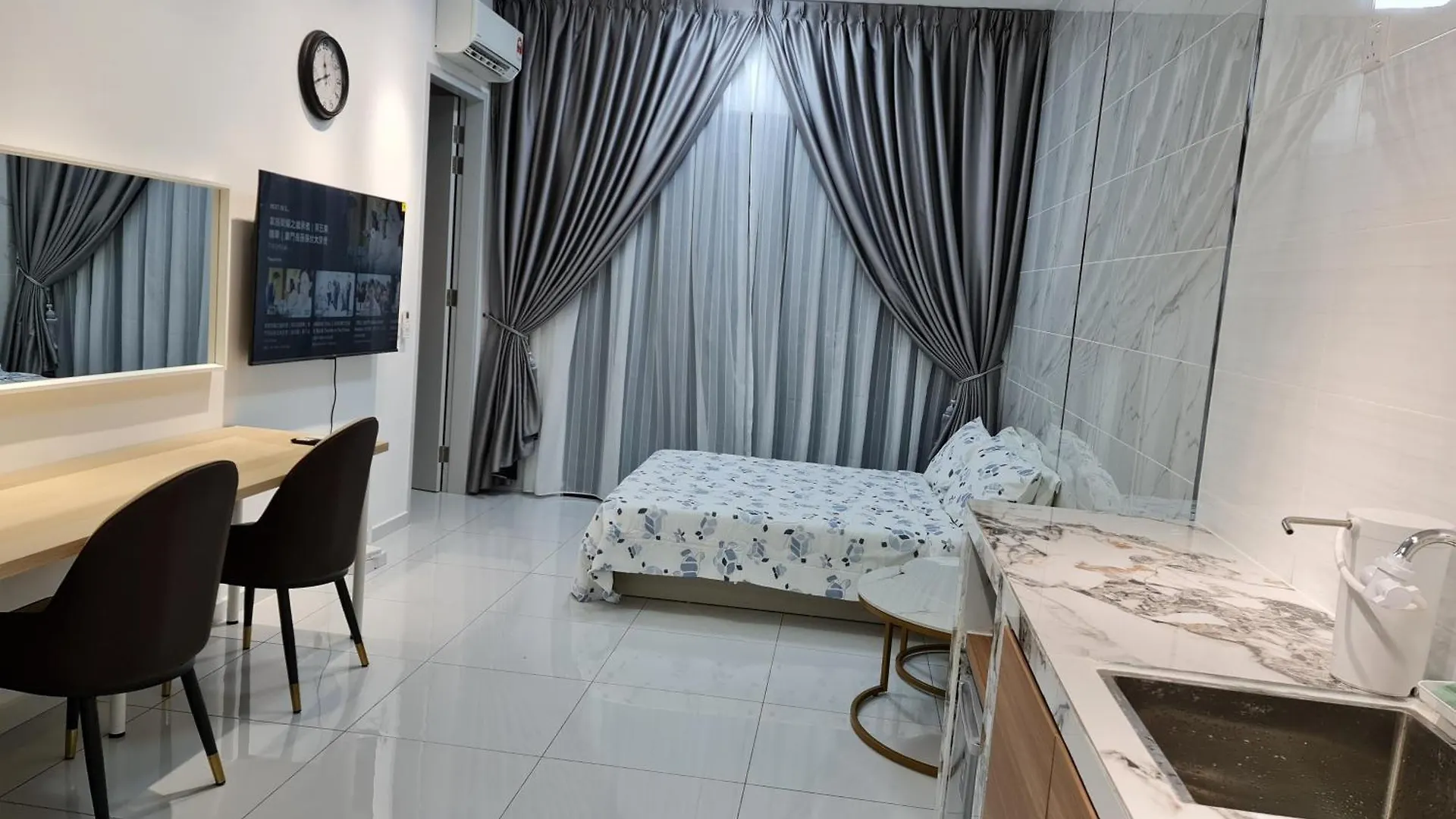 Sky Trees Serviced Apartment Bukit Indah Johor Johor Bahru 0*,  Malaysia